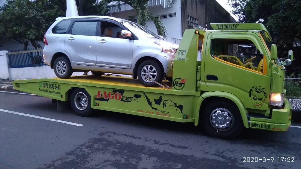 HARGA TARIF BIAYA JASA DEREK TOWING KIRIM MOBIL DI BANTUL JOGJA 087838339443