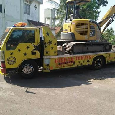 84mobil-towing-jogja.jpg